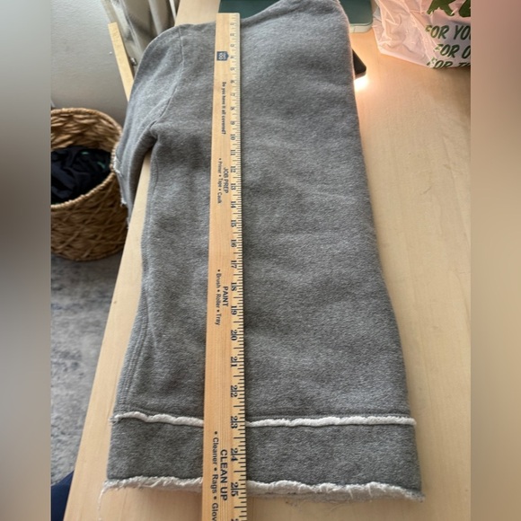 Alala distressed gray pullover sweatshirt - Picture 4 of 9